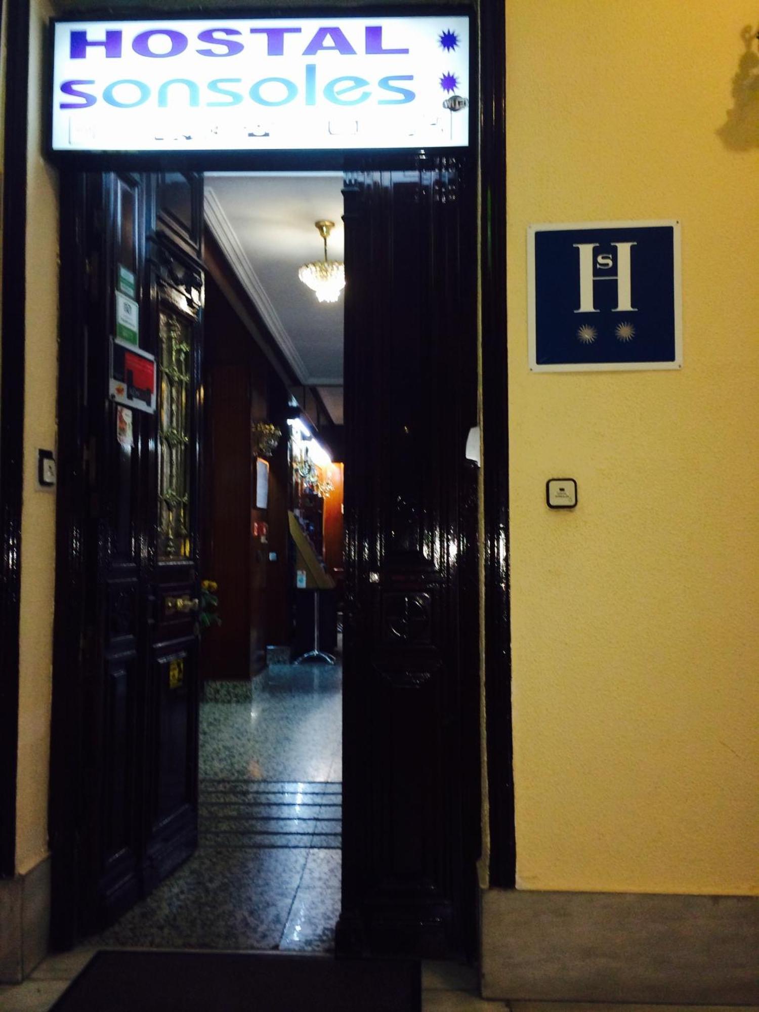 Hostal Sonsoles Madrid-Centro Exterior photo